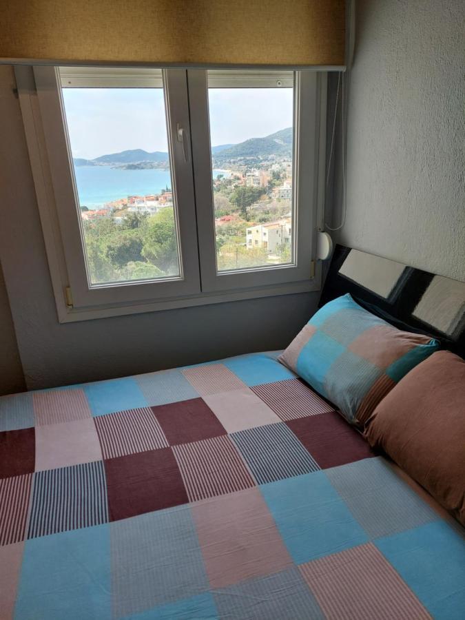 Bright View Apartment PalaiónTsiflíkion Exterior foto
